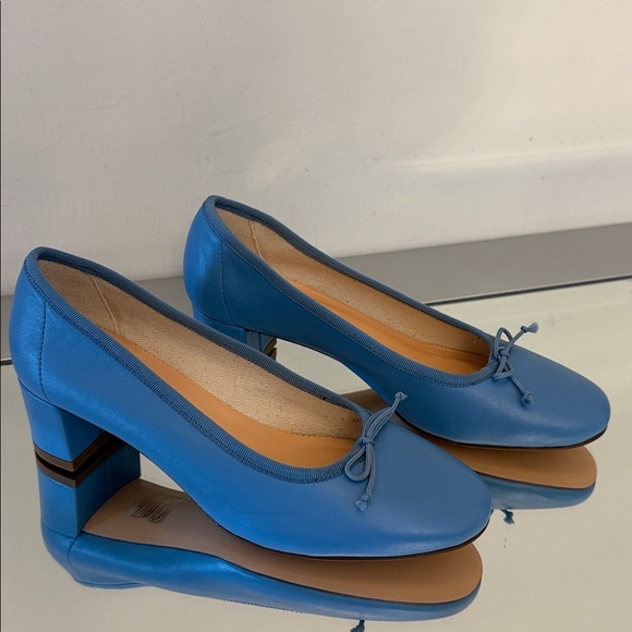 J. CREW Kate Block Heel Ballet Pumps Blue Women's Size 7 - Picture 1 of 16